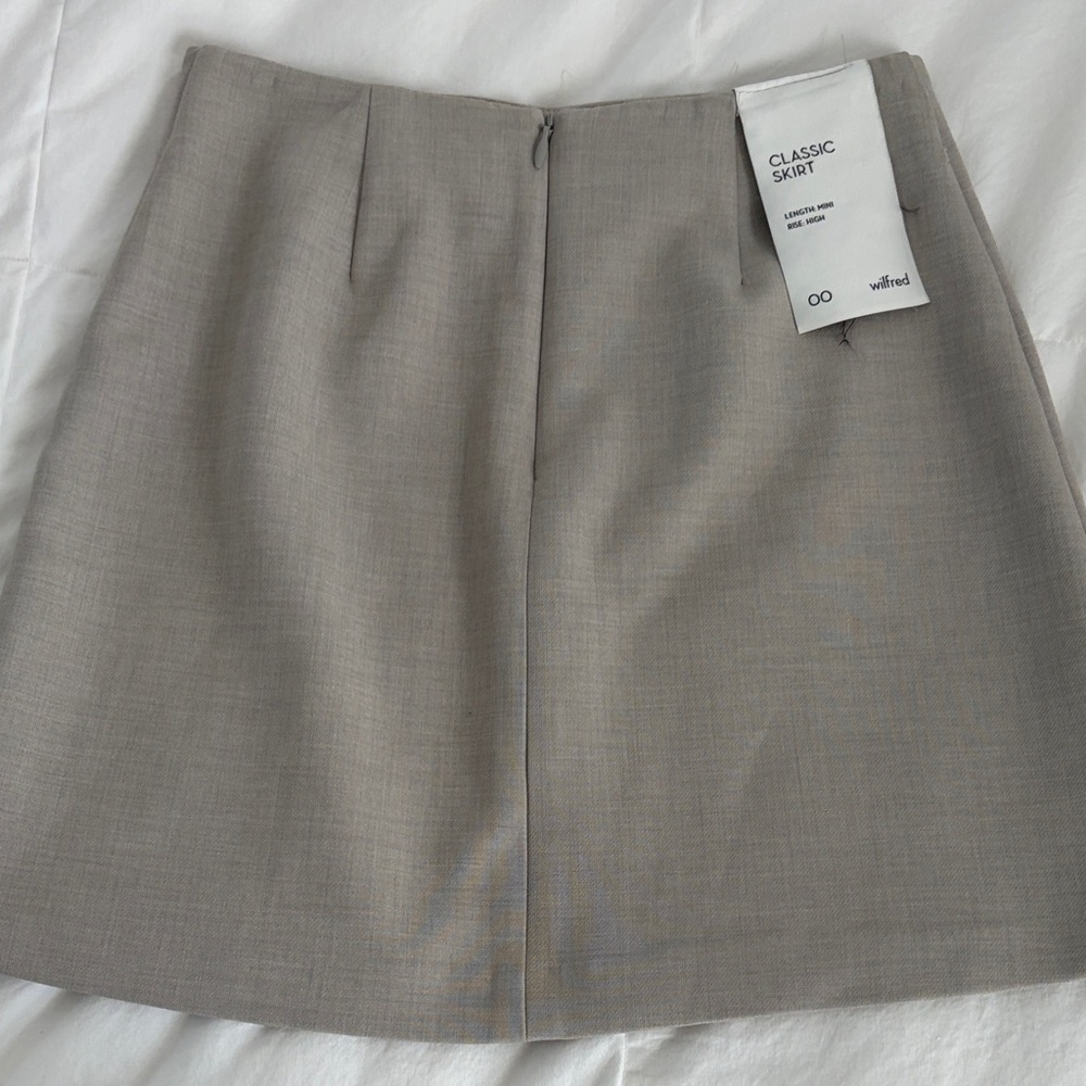 Aritzia Wilfred Neutral Taupe A-Line Skirt